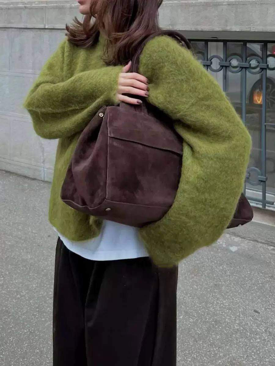 Women's Soft Crew Neck Cashmere Fluffy Sweater