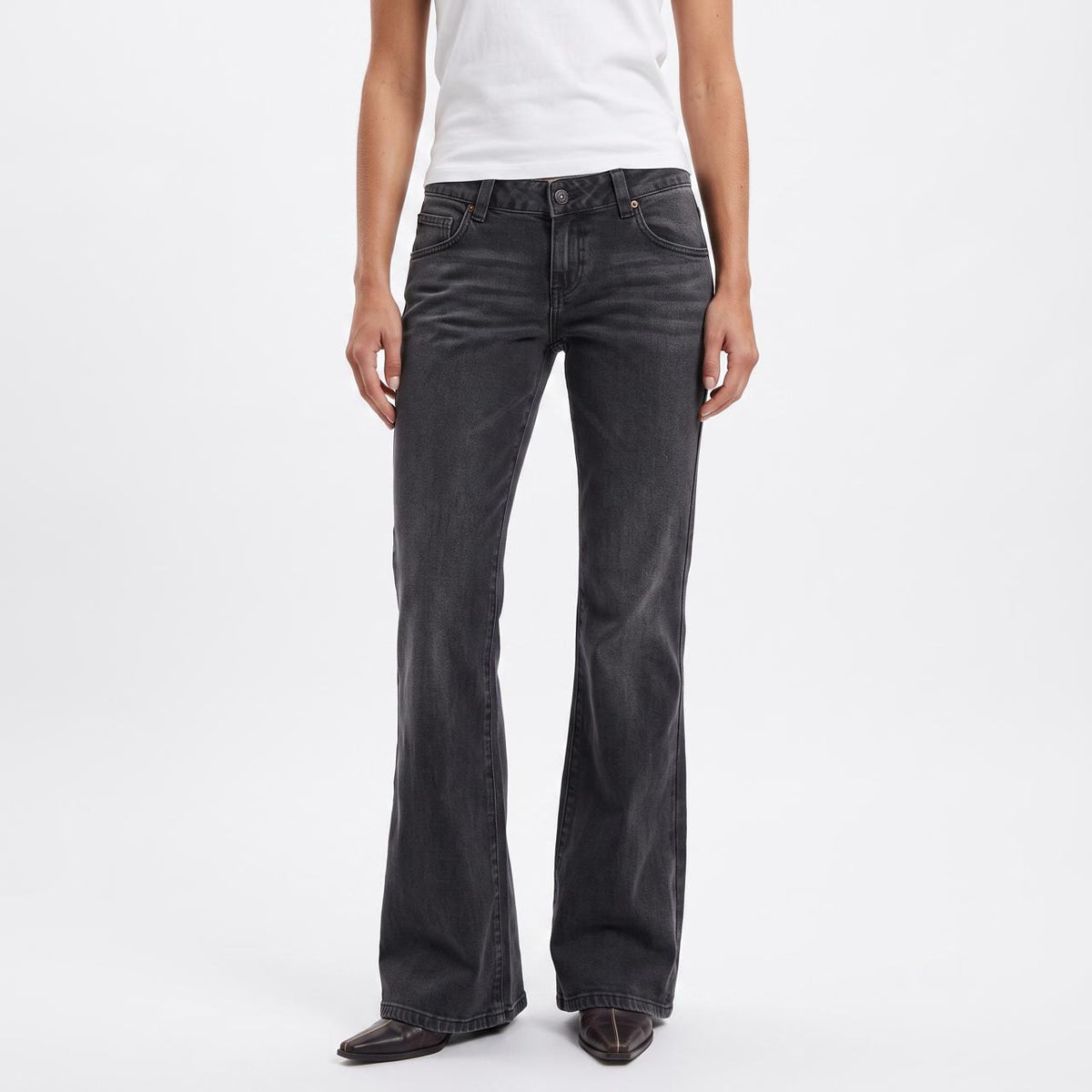 Women's Mid Rise Slim Straight Leg Jeans